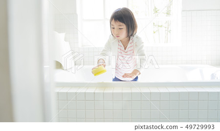 Children girl lifestyle housework Children girl lifestyle housework 49729993