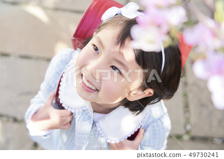 兒童女孩入場 49730241