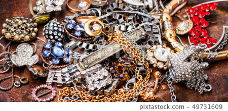 Jewellery collections and bijouterie 49731609