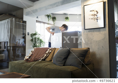 Men fishing in the refrigerator to wake up Men fishing in the refrigerator to wake up 49736621