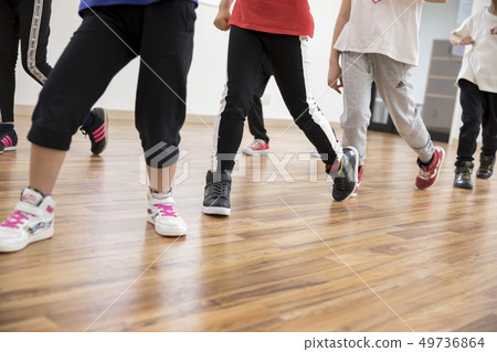 Kids dance classroom image Foot 49736864