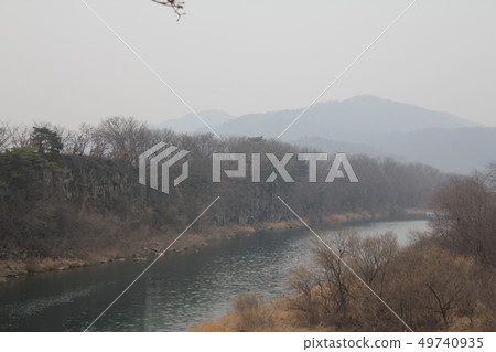 河的風景 49740935