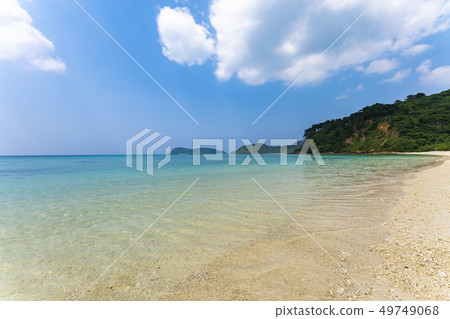 Boat float Ida beach 49749068