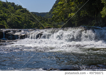 Campile瀑布Iriomote島瀑布100選擇 49756871
