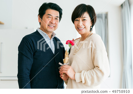 Mother's Day Carnation Couple Mother's Day Carnation Couple 49758910
