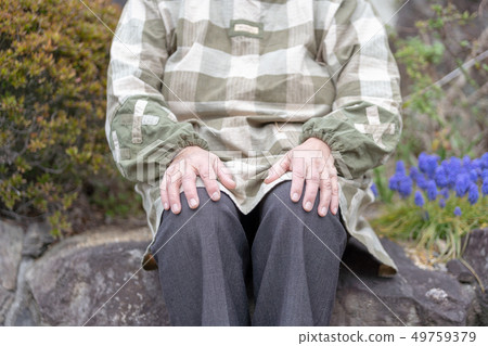 Elderly people 49759379
