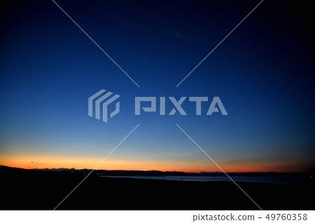 夜幕降臨和千葉縣博索半島的第一顆星 夜幕降臨和千葉縣博索半島的第一顆星 49760358