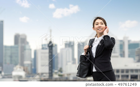 Business woman 49761249