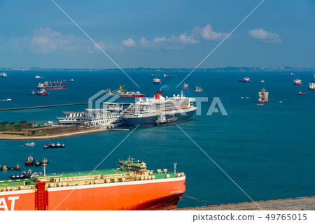 A luxury passenger ship at the harbor in Singapore Queen Mary 2 49765015