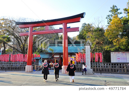 Shizuoka Asama Shrine的Oyose Oto Shrine Torii,神社和崇拜者 Shizuoka Asama Shrine的Oyose Oto Shrine Torii,神社和崇拜者 49771784