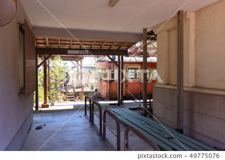 Former Zenhoji Station Former Zenhoji Station 49775076