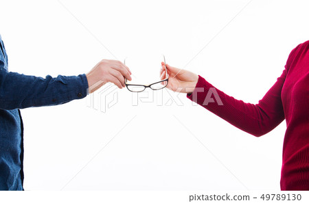 giving glasses 49789130