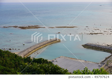 [Chinen Sakai Park] Nanjo City, Okinawa Prefecture Early Summer Mid-March 49797624