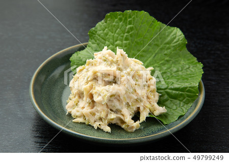 Wasabi pickles 49799249