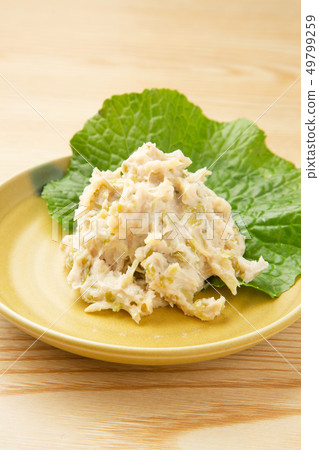 Wasabi pickles 49799259