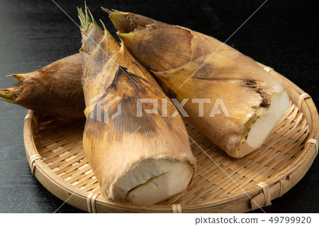 Raw bamboo shoots Raw bamboo shoots 49799920