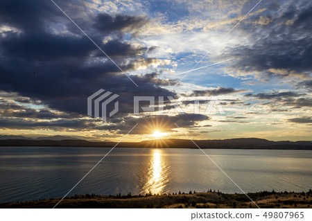 Sunrise sunrise from Lake Pukaki 49807965
