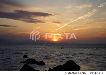 Minamiawaji City Maruyama sunset, Maruyama coast sunset 49810311