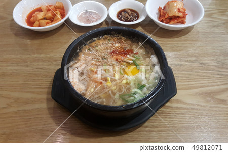 韓國傳統食物全州豆芽湯米 49812071