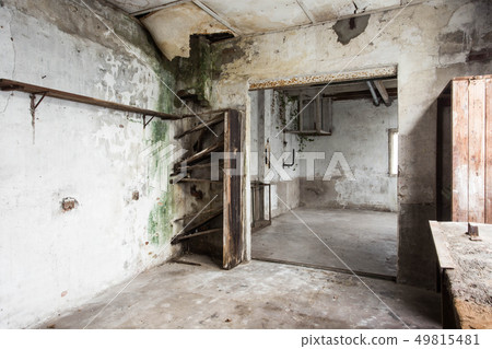 Abandoned building interior, ruins of a old house Abandoned building interior, ruins of a old house 49815481