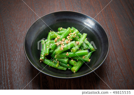 芝麻豆芽芝麻 49815535