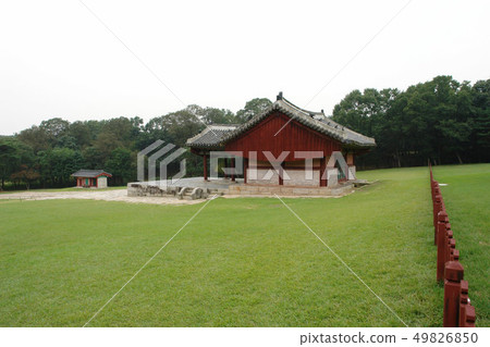 Hyeonggungneung, Hwaseong, Gyeonggi 49826850