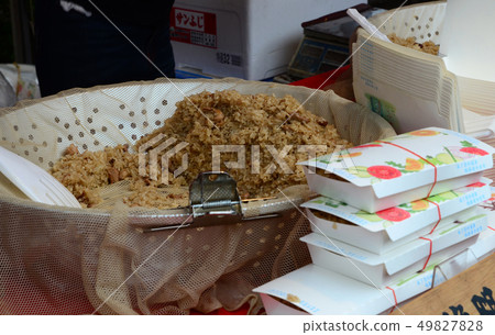 Glutinous Oil Rice 49827828