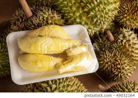 Ripe Durian Pack on the Raw Durian Shelf. 49832164
