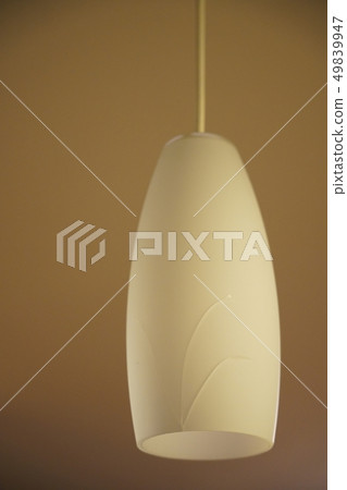 Cracked lighting Cracked lighting 49839947