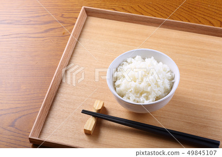 White rice 49845107