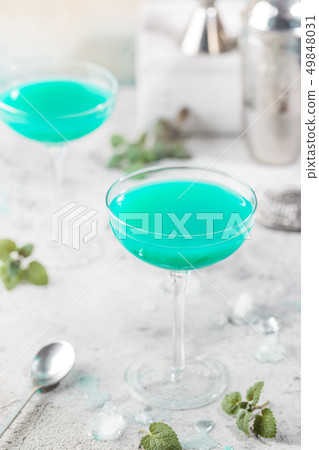 Cocktail Blue Hawaii Cocktail Blue Hawaii 49848031