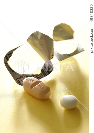 Medicine tablets 49848329