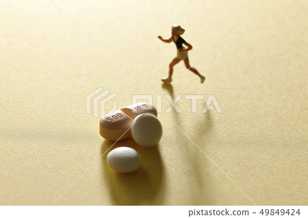 體育運動員和醫學 體育運動員和醫學 49849424