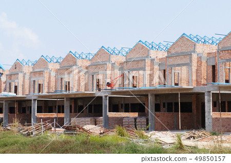 Double story terrace house under construction Double story terrace house under construction 49850157