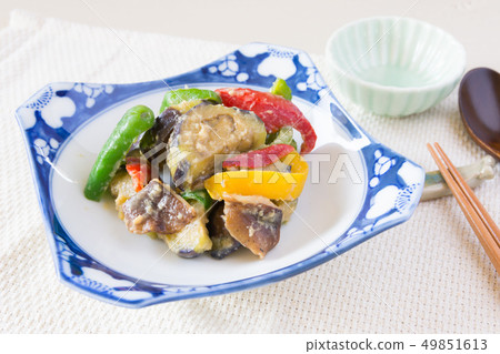用味噌炒茄子 49851613