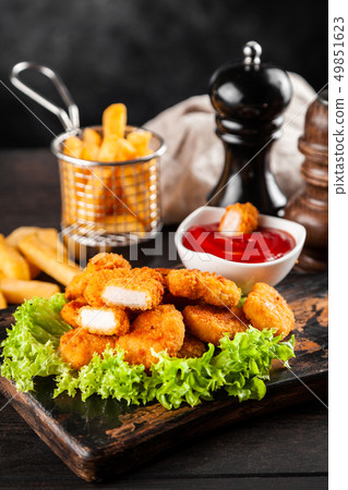 Crispy chicken nuggets Crispy chicken nuggets 49851623