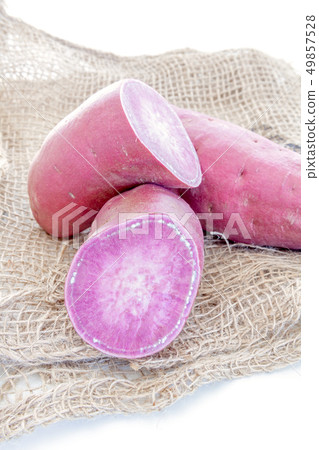 Purple sweet road purple sweet potato purple sweet potato purple sweet potato cross section cut cut 49857528