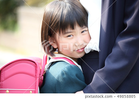 Mom and elementary school Mom and elementary school 49858805