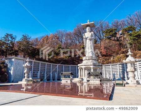 Beautiful Buddhism Statue in Bongeunsa Temple Beautiful Buddhism Statue in Bongeunsa Temple 49862009