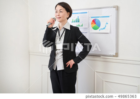 Business woman Business woman 49865363