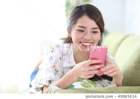 智能手機和女人 智能手機和女人 49865614