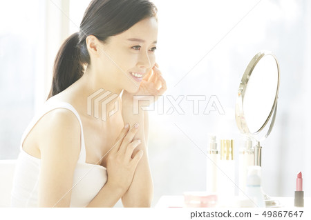 Women beauty Women beauty 49867647