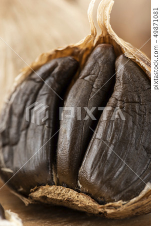 Black garlic 49871081
