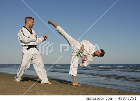 taekwondo 49873751