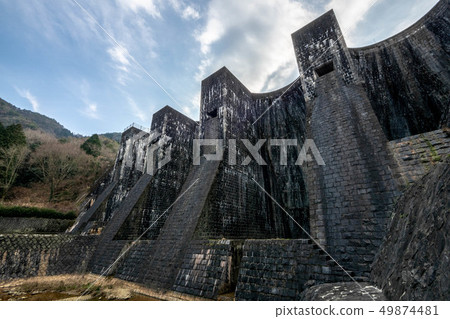 Banbu pond dam Banbu pond dam 49874481