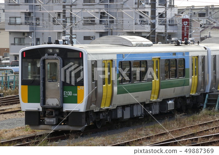 Kurazuri線Kisarazu出發的Kiha E130系統 49887369