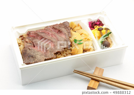 黑毛和牛牛排午餐盒 49888312