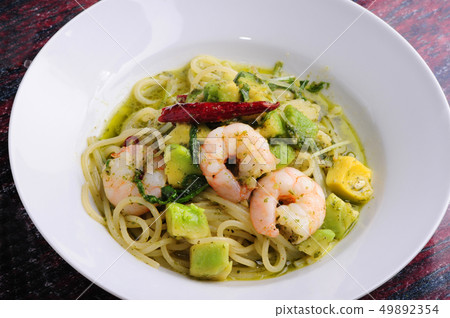 Pasta with shrimp and avocado and pepper 49892354
