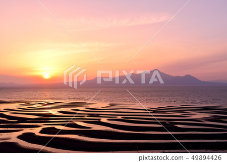 在沖繩島海岸的日落 在沖繩島海岸的日落 49894426