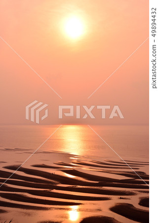 Sunset over the coast of Okinawa Sunset over the coast of Okinawa 49894432